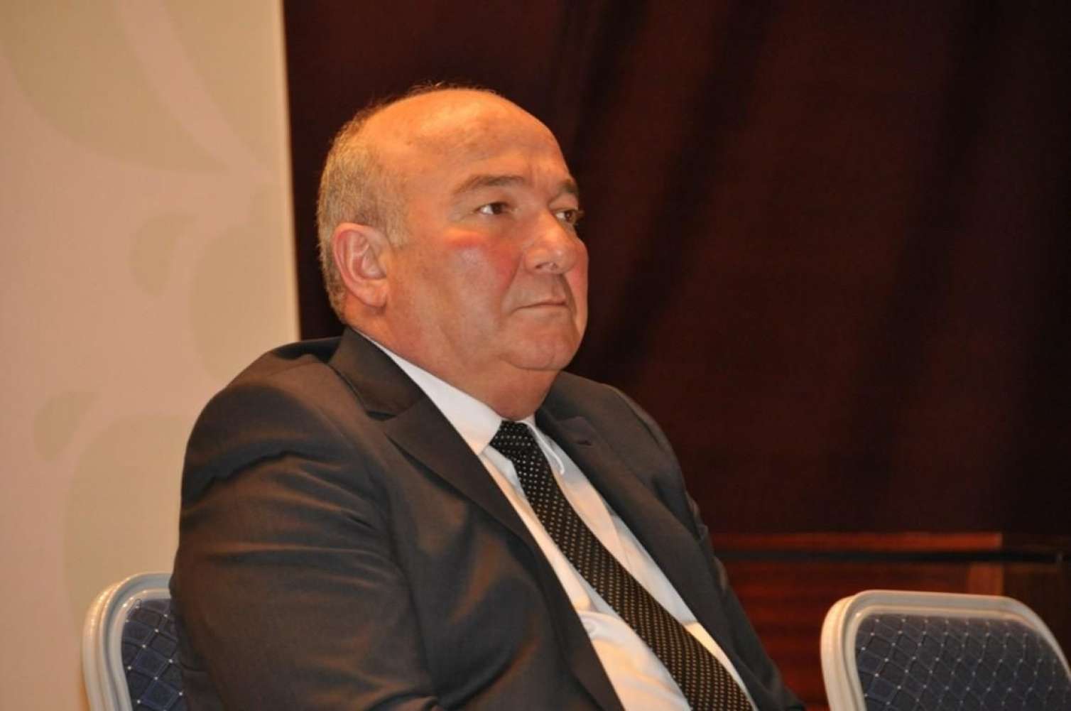 Президент уволил главу ИВ 