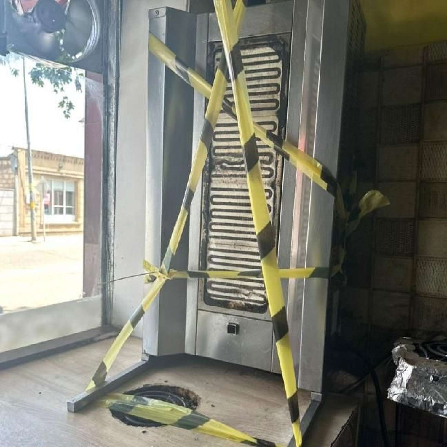 Daha bir dönərxana bağlandı -  FOTO