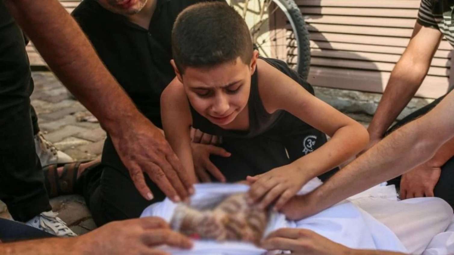 BMT İsraili "qara siyahı"ya salır 