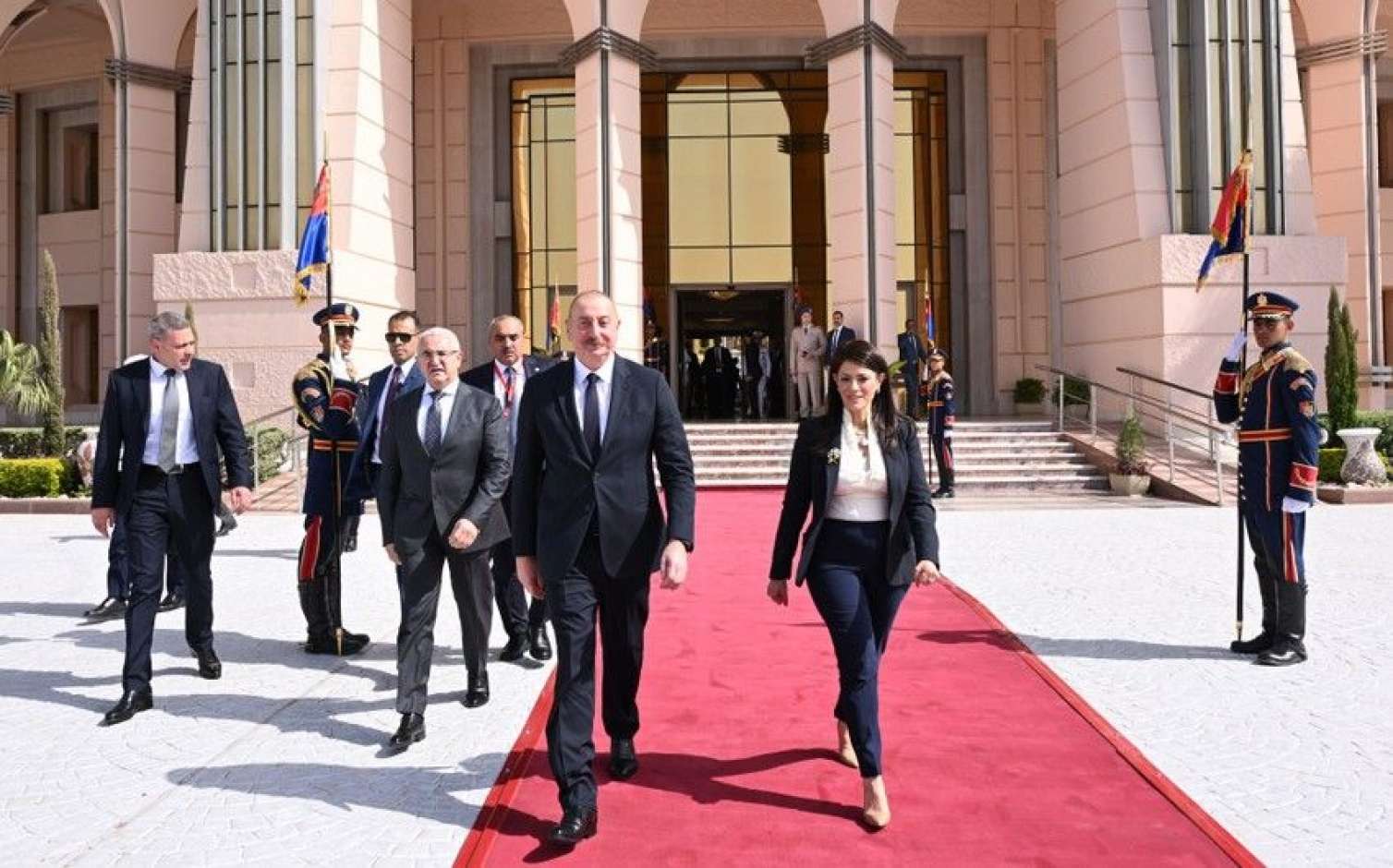 Prezidentin Misirə səfəri başa çatdı  