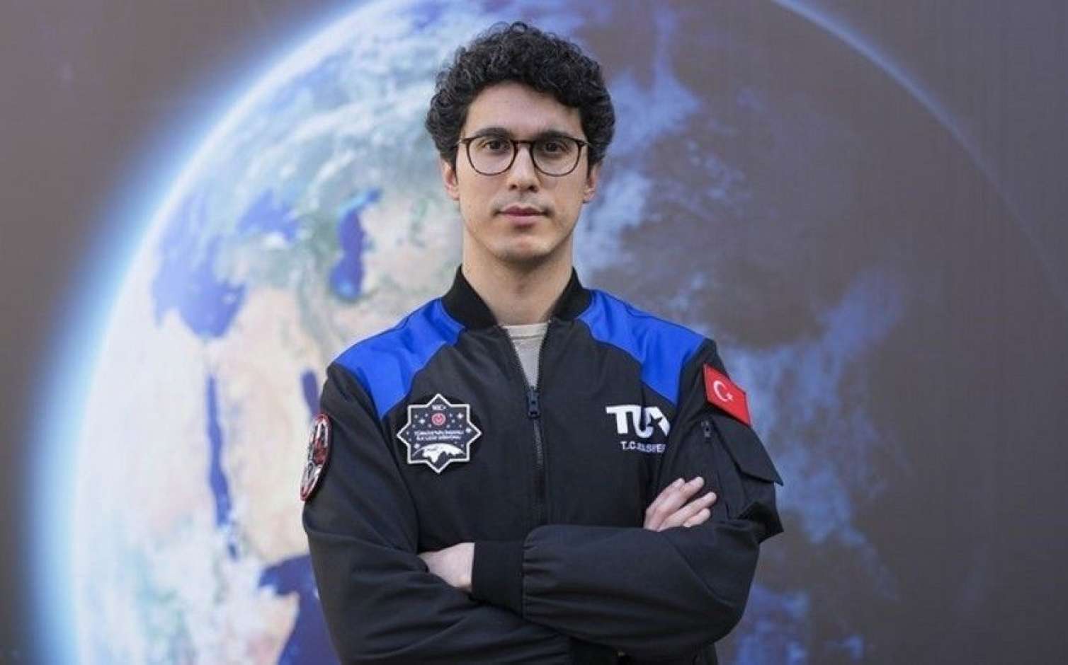 Azərbaycanlı astronavt kosmosa missiyasını başa vurdu 