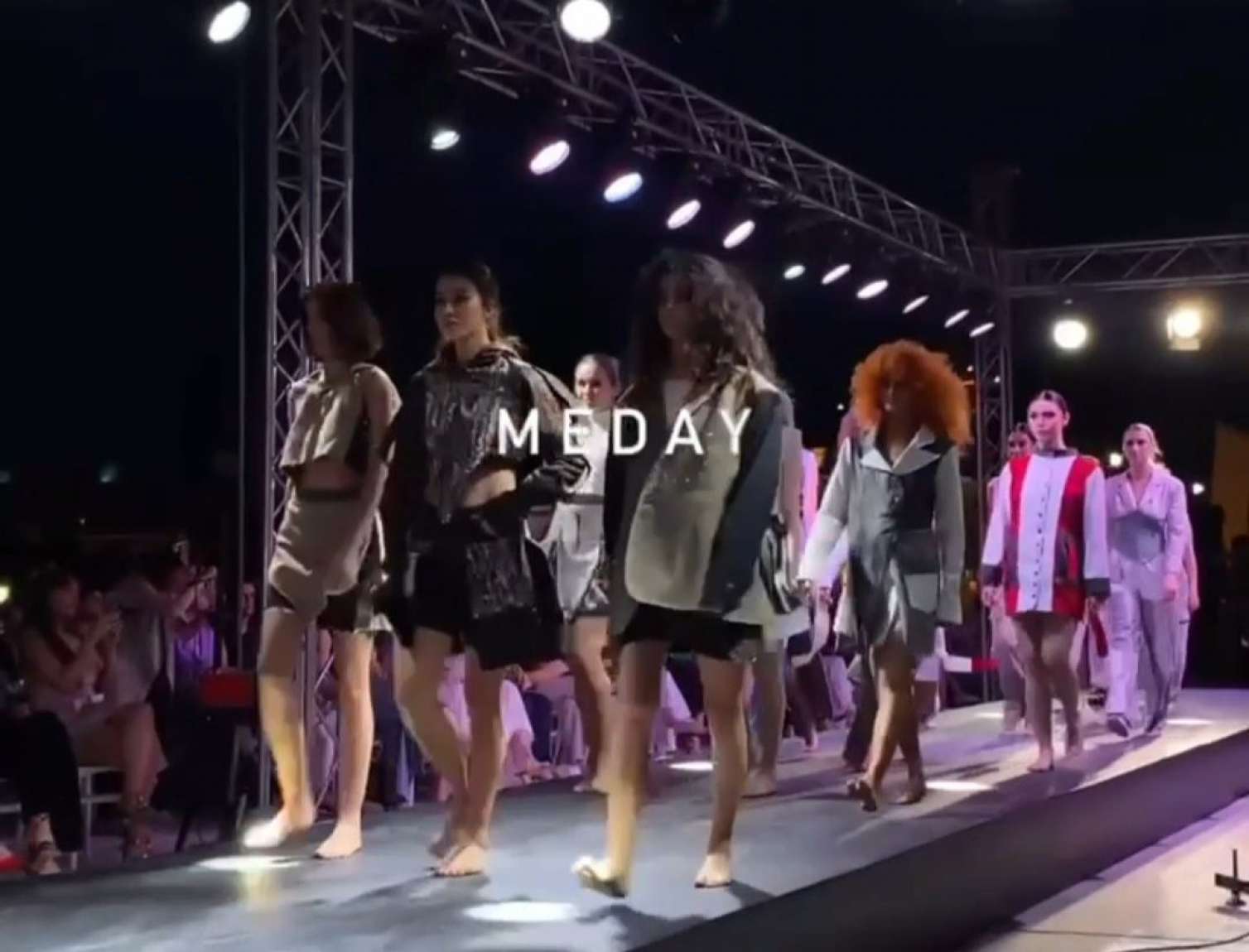 Azərbaycanlı modelyerlərdən möhtəşəm kolleksiya -  VİDEO
