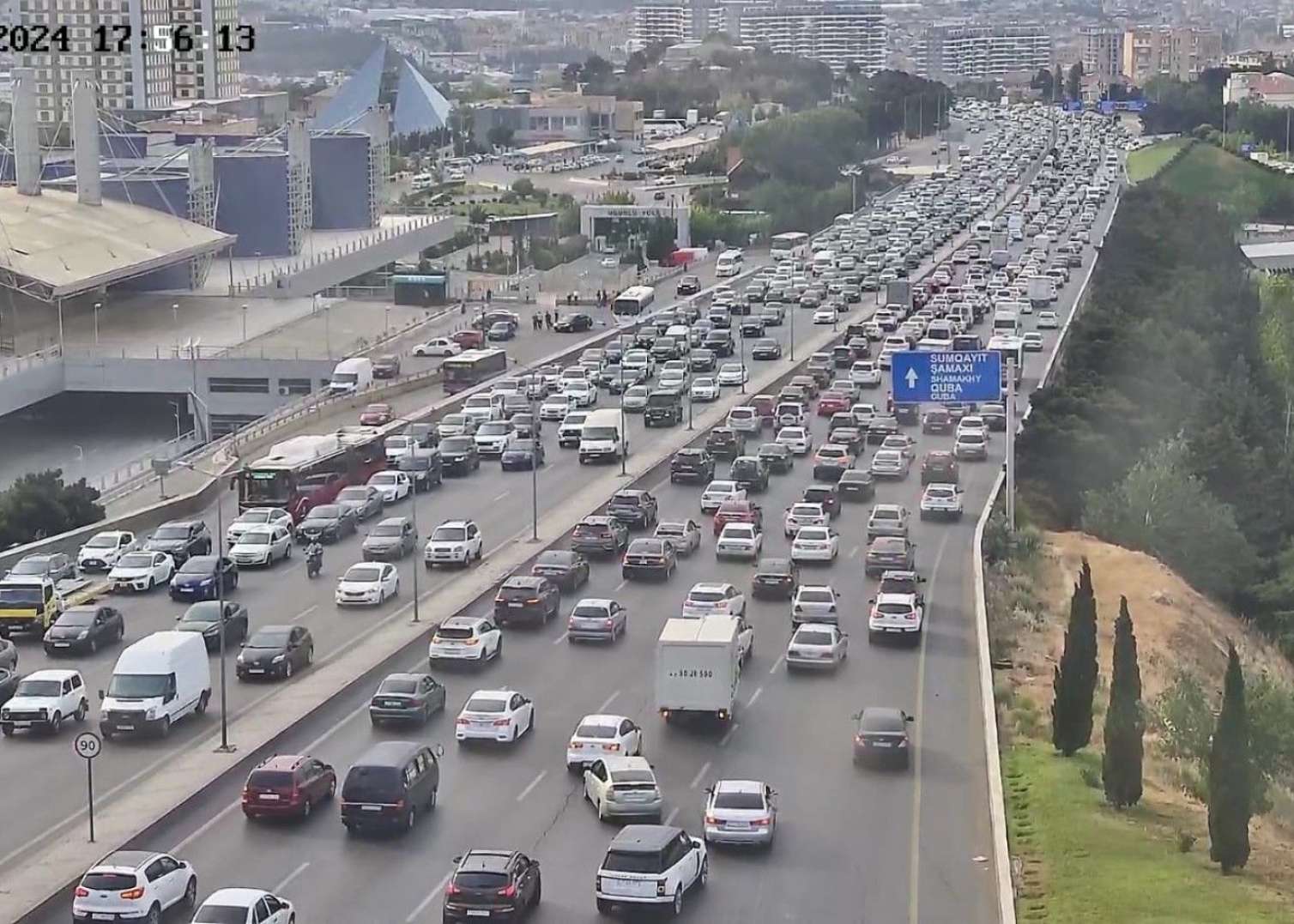 Bu yollarda tıxac var - FOTO 