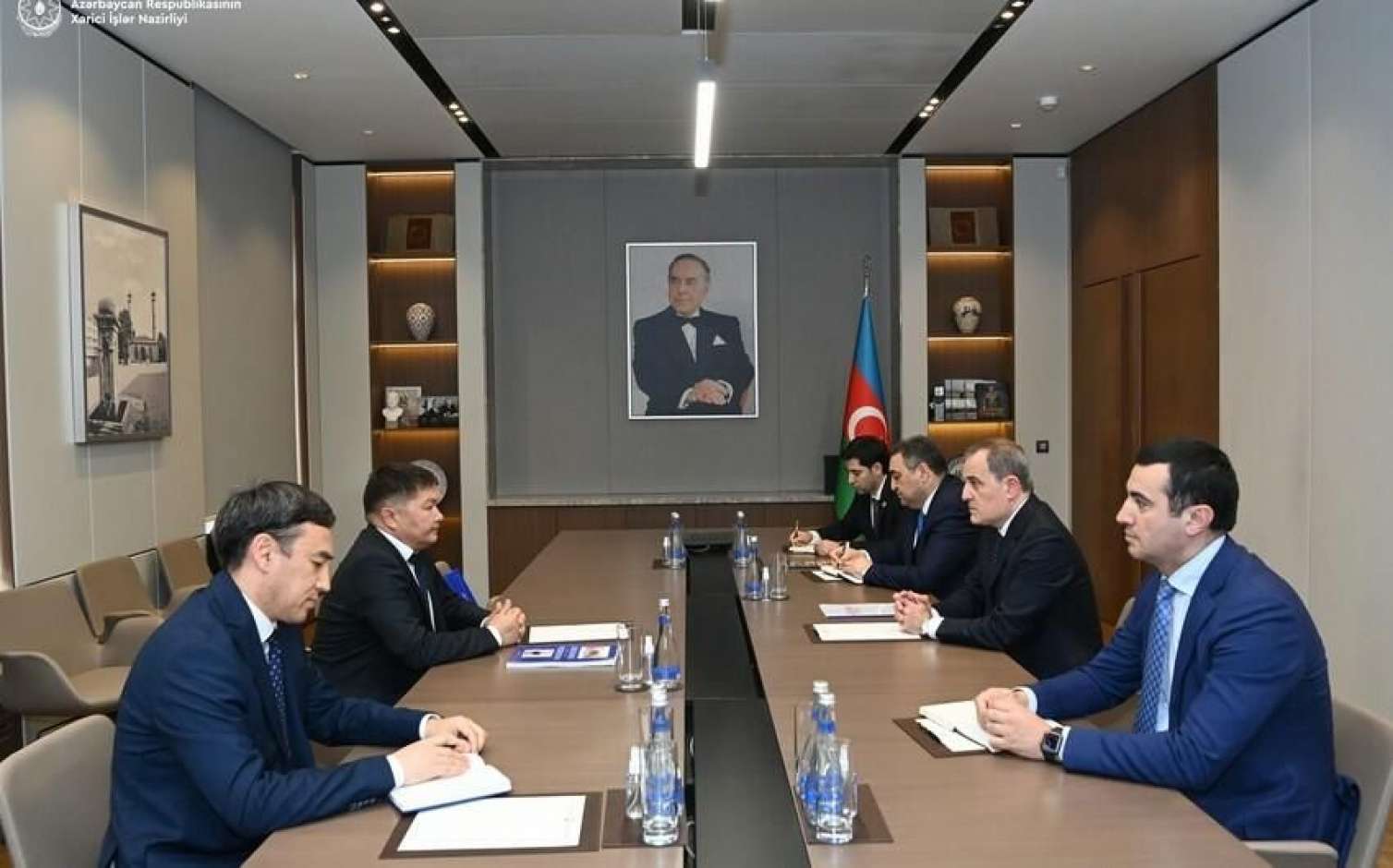 Qırğızıstan səfirinin ölkəmizdəki diplomatik missiyası başa çatdı 