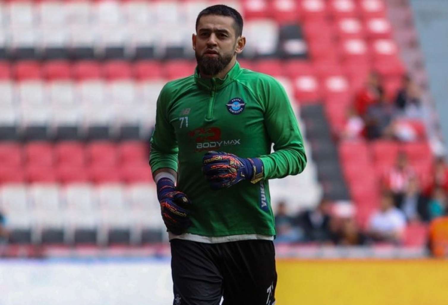 Şahruddin  "Adana Dəmirspor”dan GETDİ 