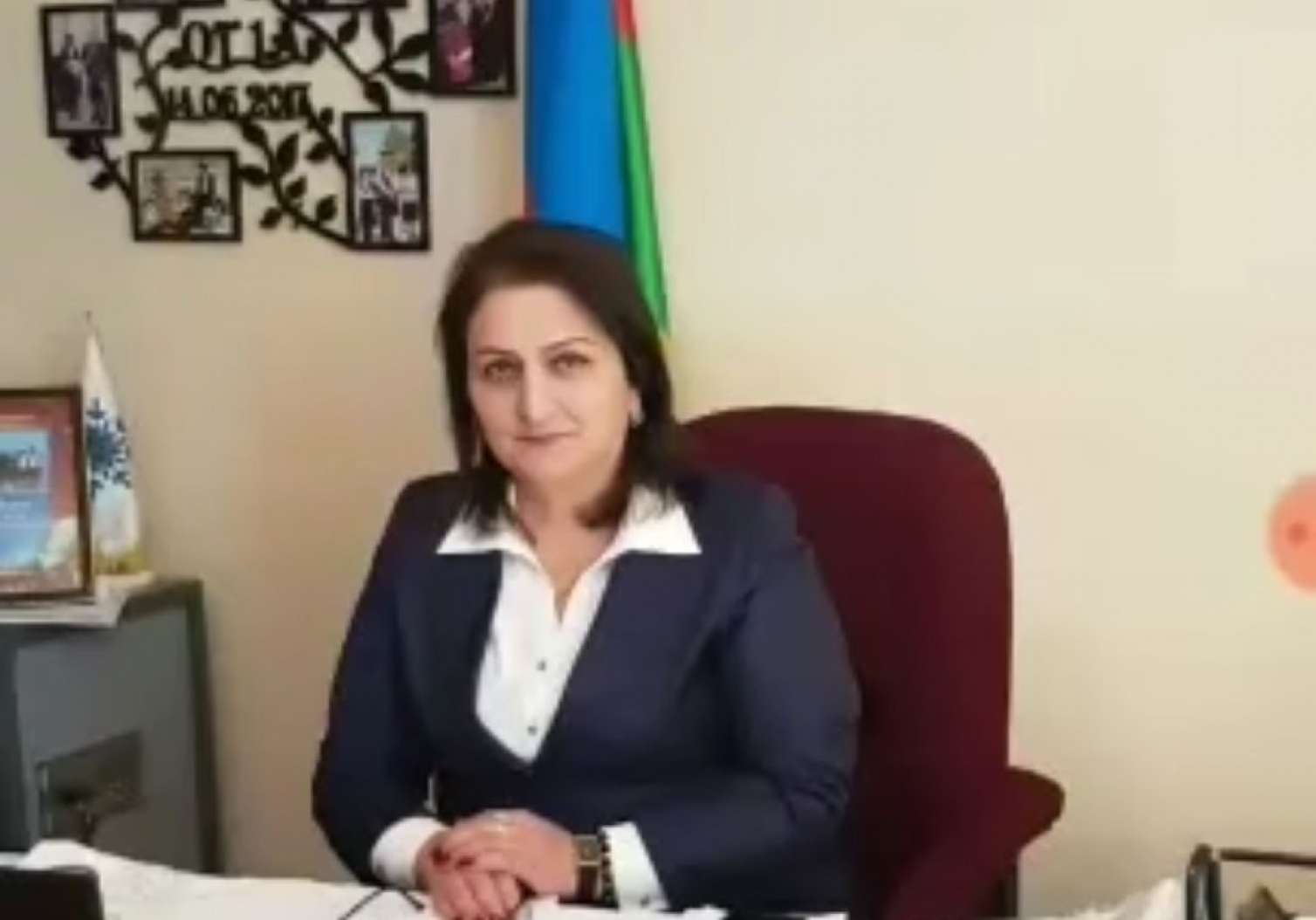 “Oğru aləmi”nə aid mahnı oxuyan direktor işdən ÇIXARILDI 
