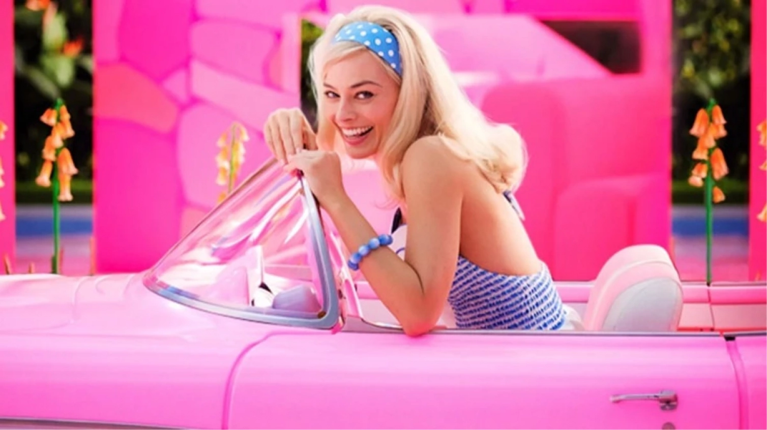 "Barbie"nin ulduzu ana olacaq -  FOTO