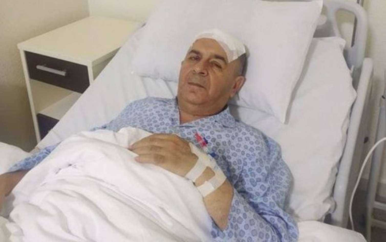 Beyin əməliyyatı keçirən aktyor fəxri ad istəyir 