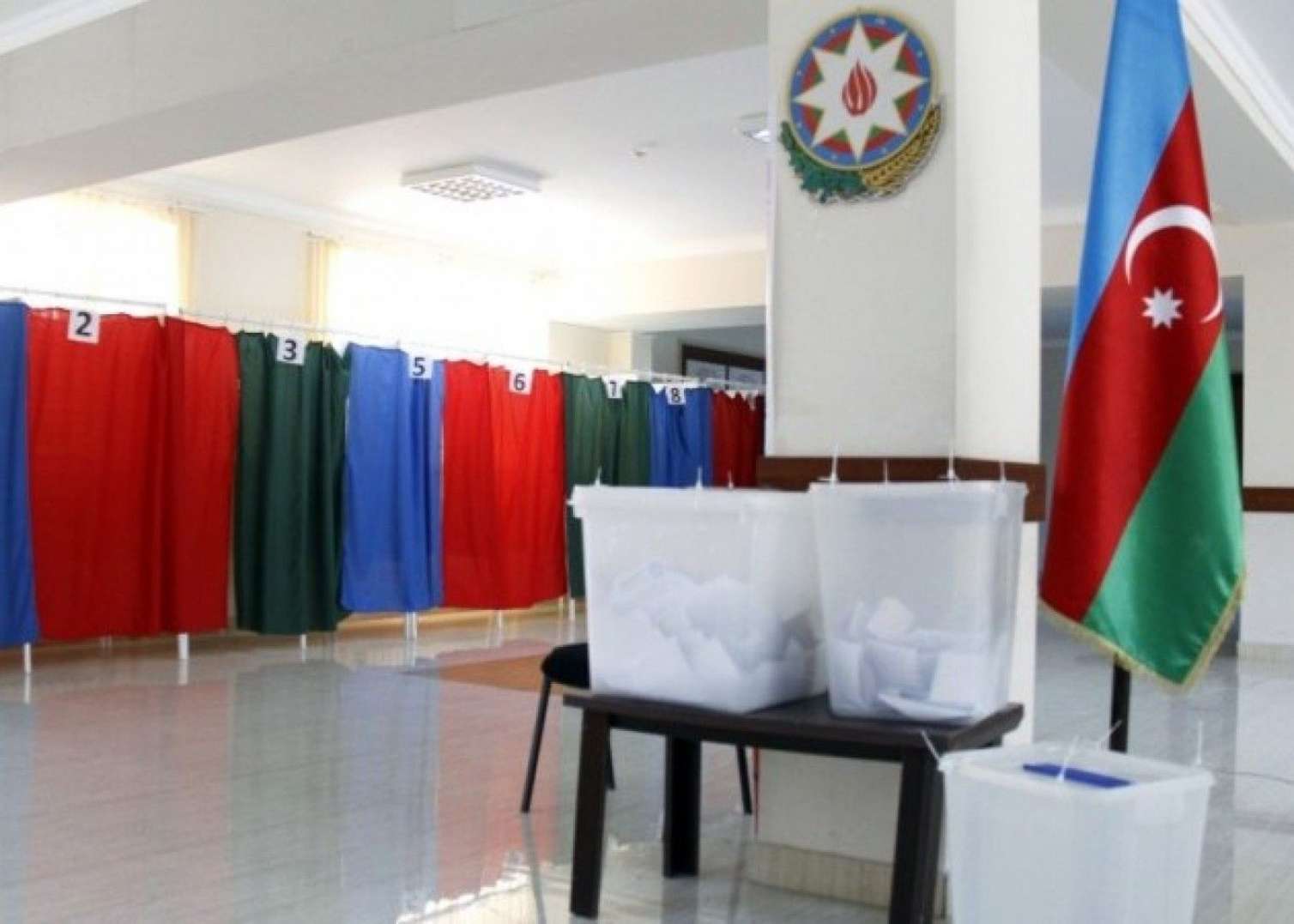 Deputatlığa namizədlərin seçki dairələri üzrə siyahısı 