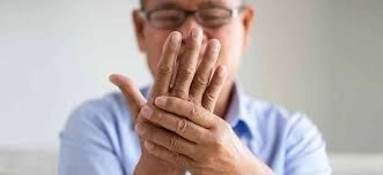 Azərbaycanda Parkinson xəstələrinin sayı artır: Səbəb nədir? - VİDEO 