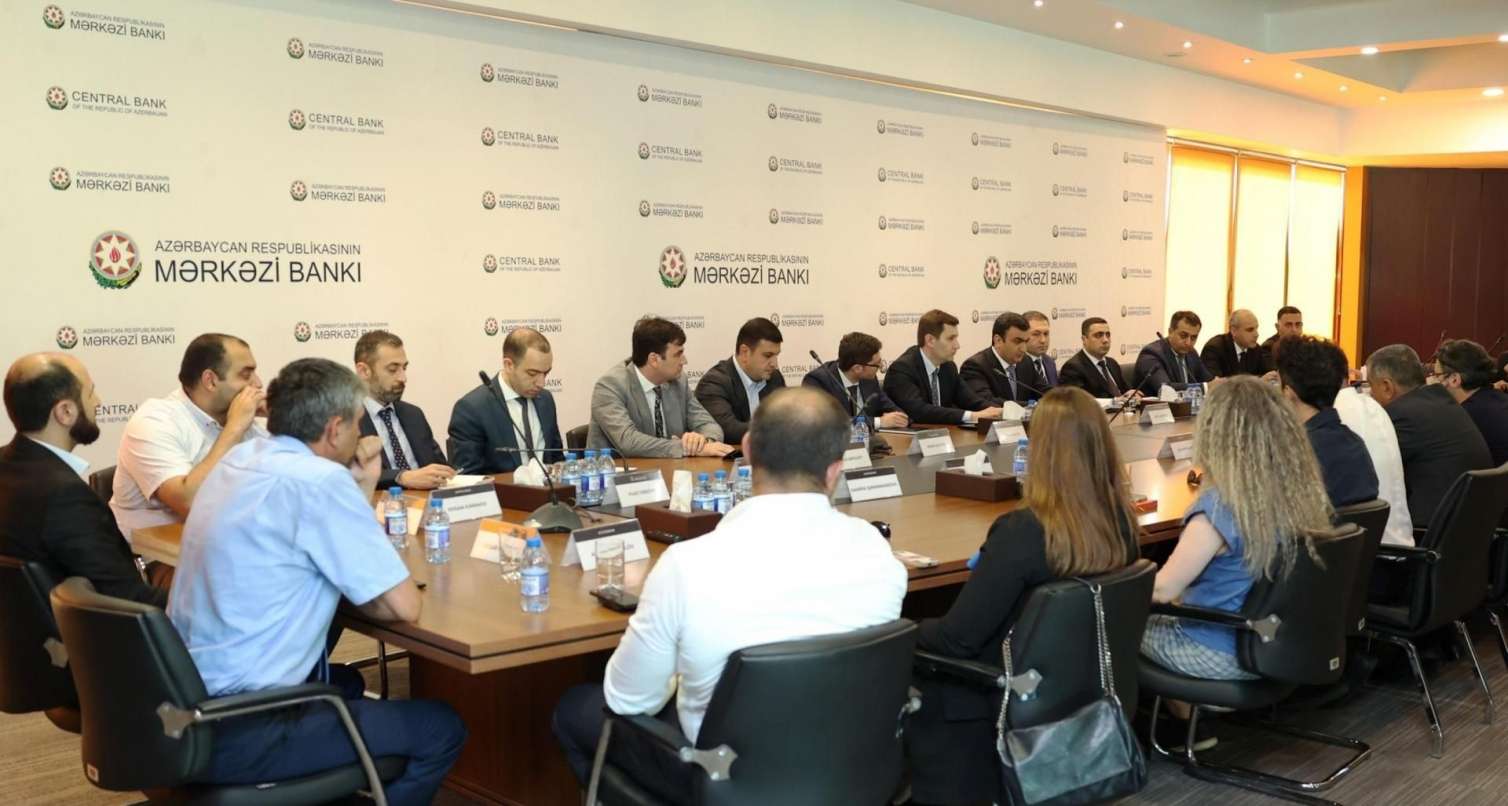 Kibercinayətkarlığa qarşı işçi qrupu yaradıldı -  Tədbirlər gücləndirilir - FOTO