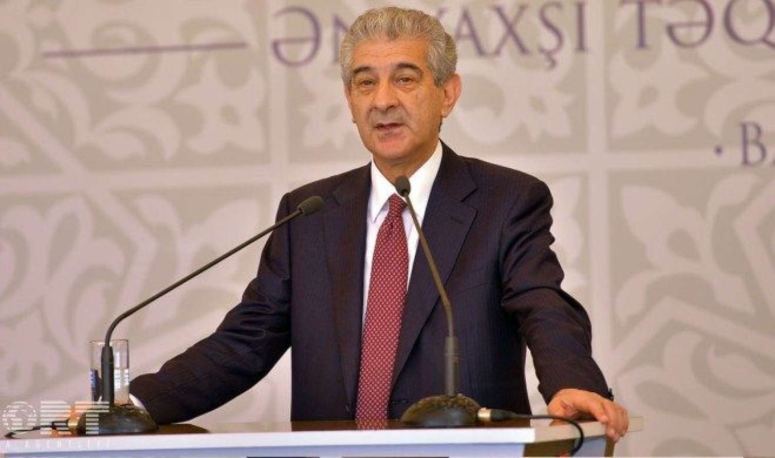 Baş nazirin müavini məzuniyyətə ÇIXIR 