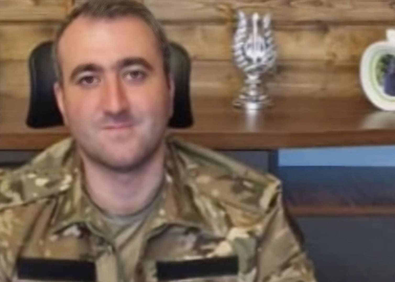 Polis saxta generalı dələduzluğa görə saxladı 