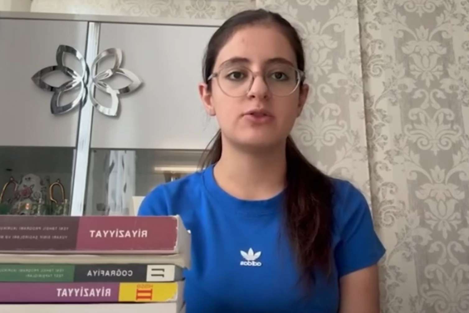 700 bal toplayan Şəbnəm uğurundan danışdı -  VİDEO