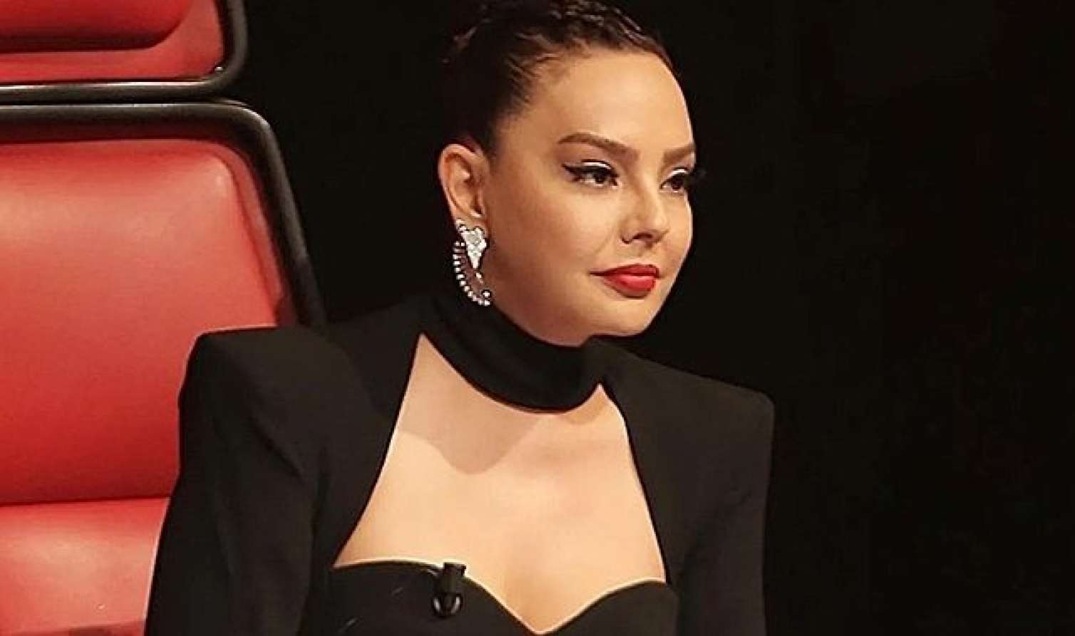 Ebru Gündəş yenə boşanır 