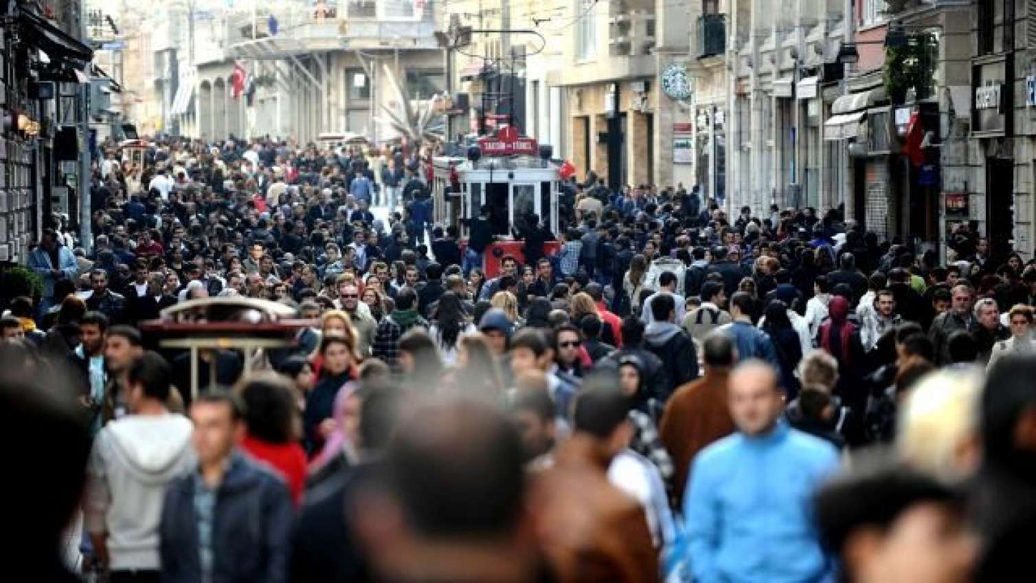 Azərbaycan İrandan təxliyəyə başladı 