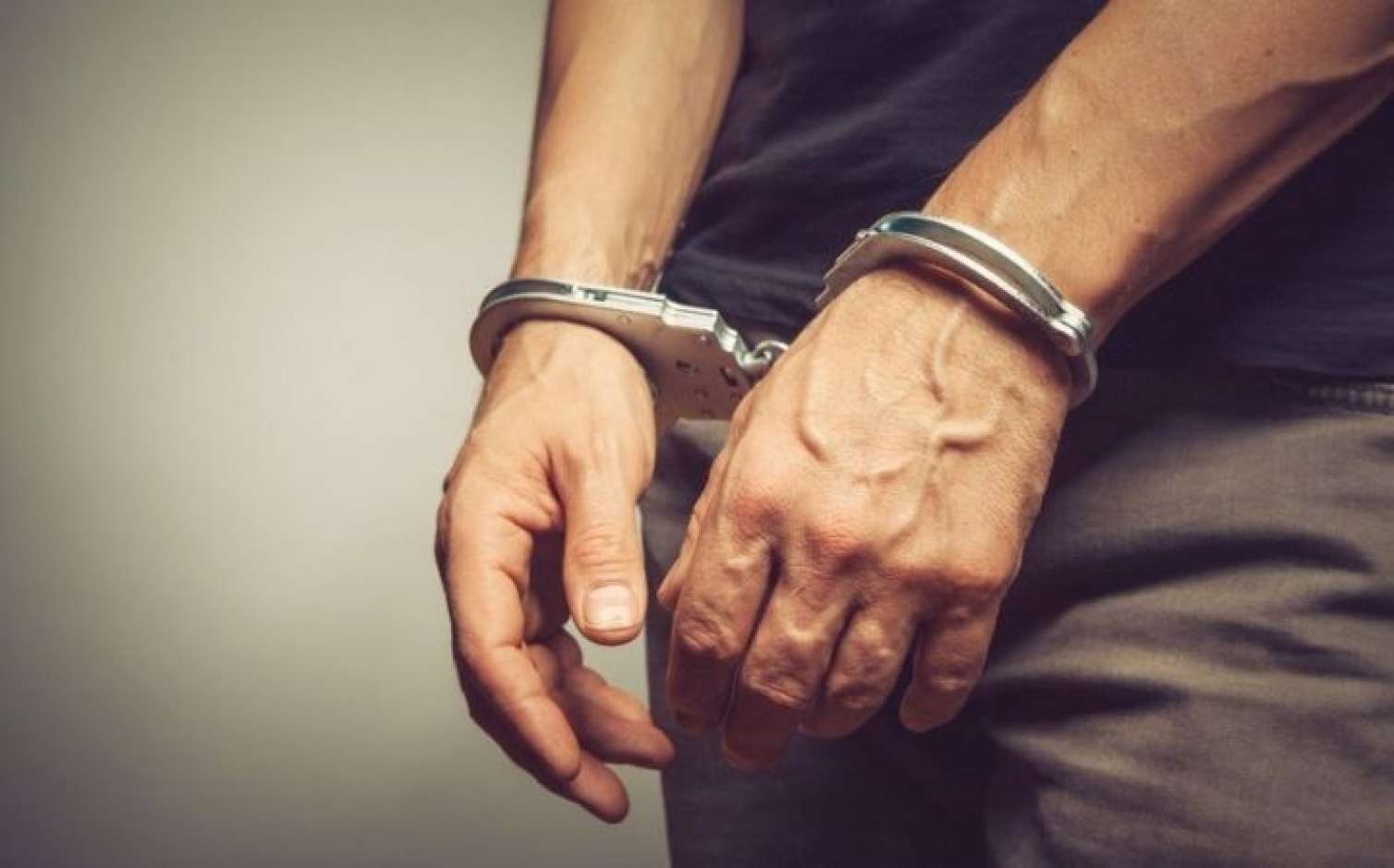  Binadan atılan gənc qızın görüntülərini yayan şəxs həbs olundu  