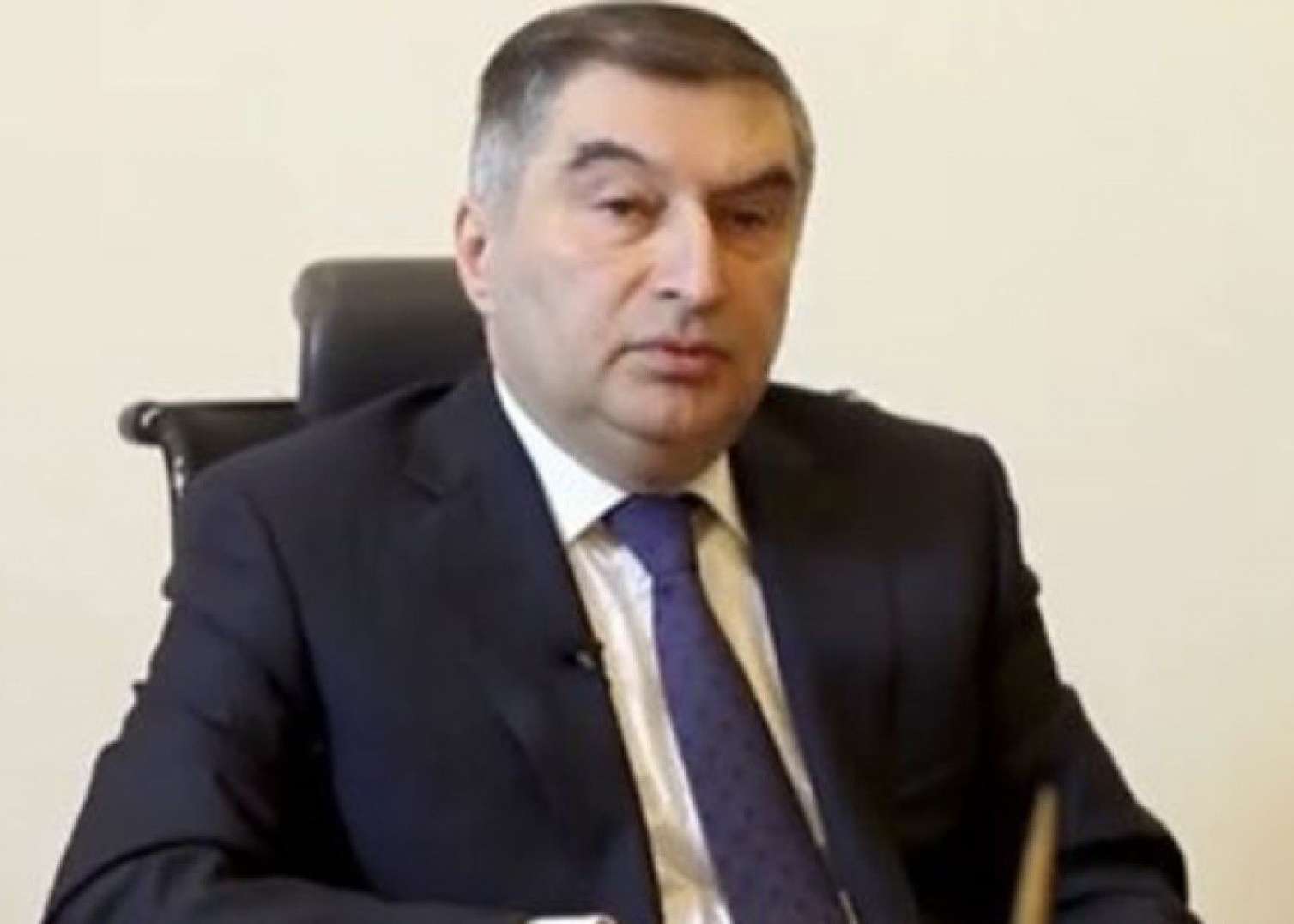 Nazim Abbasov vəzifəsindən azad edildi 