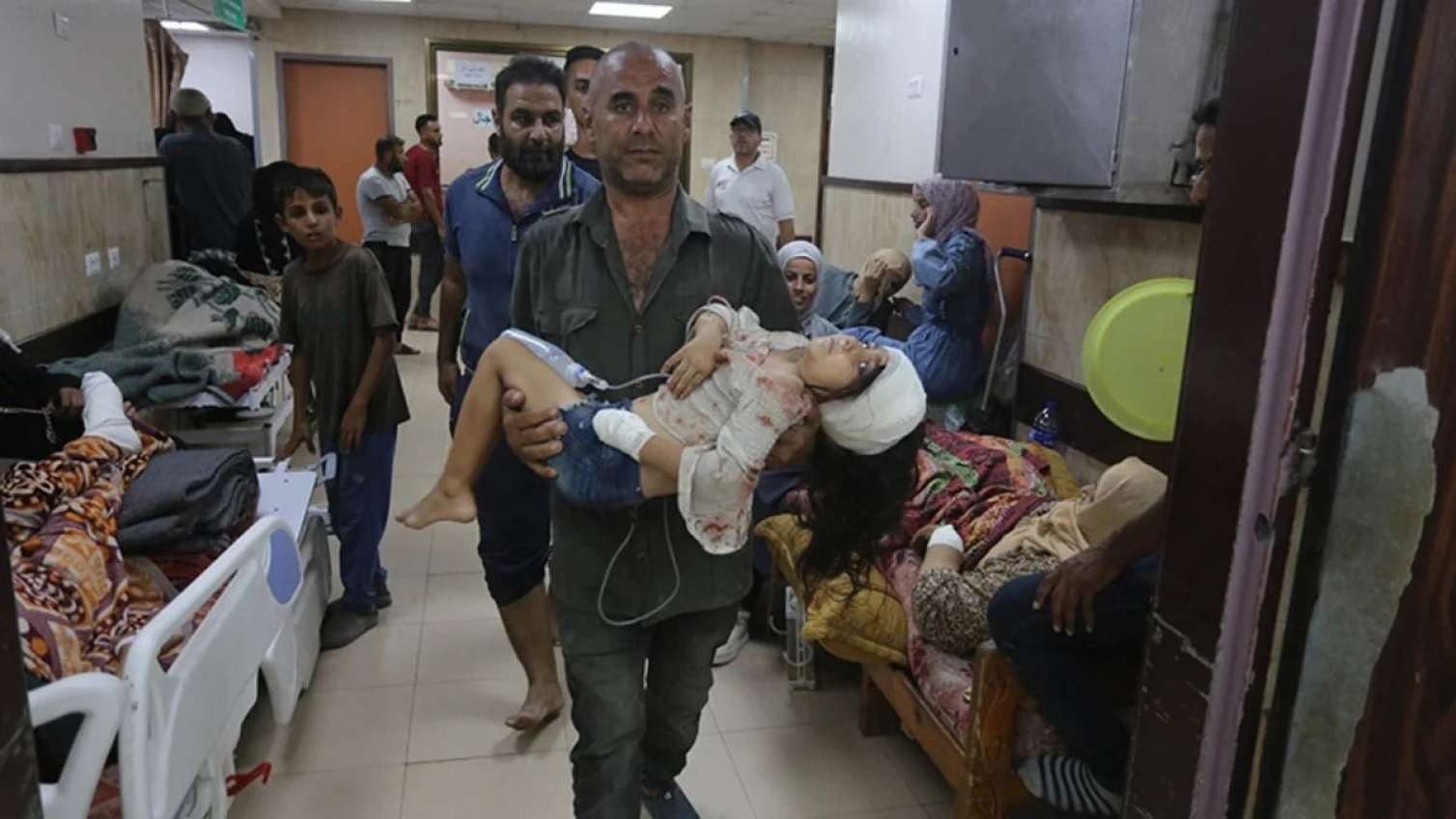 Ölənlərin sayı 40 mini keçdi - Qəzzada son durum 