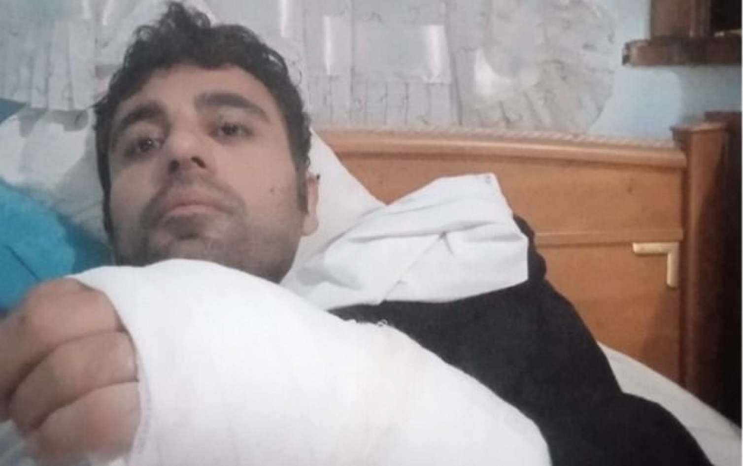 Bakının mərkəzində 3 velosipedçi rejissoru vurub qaçdı 