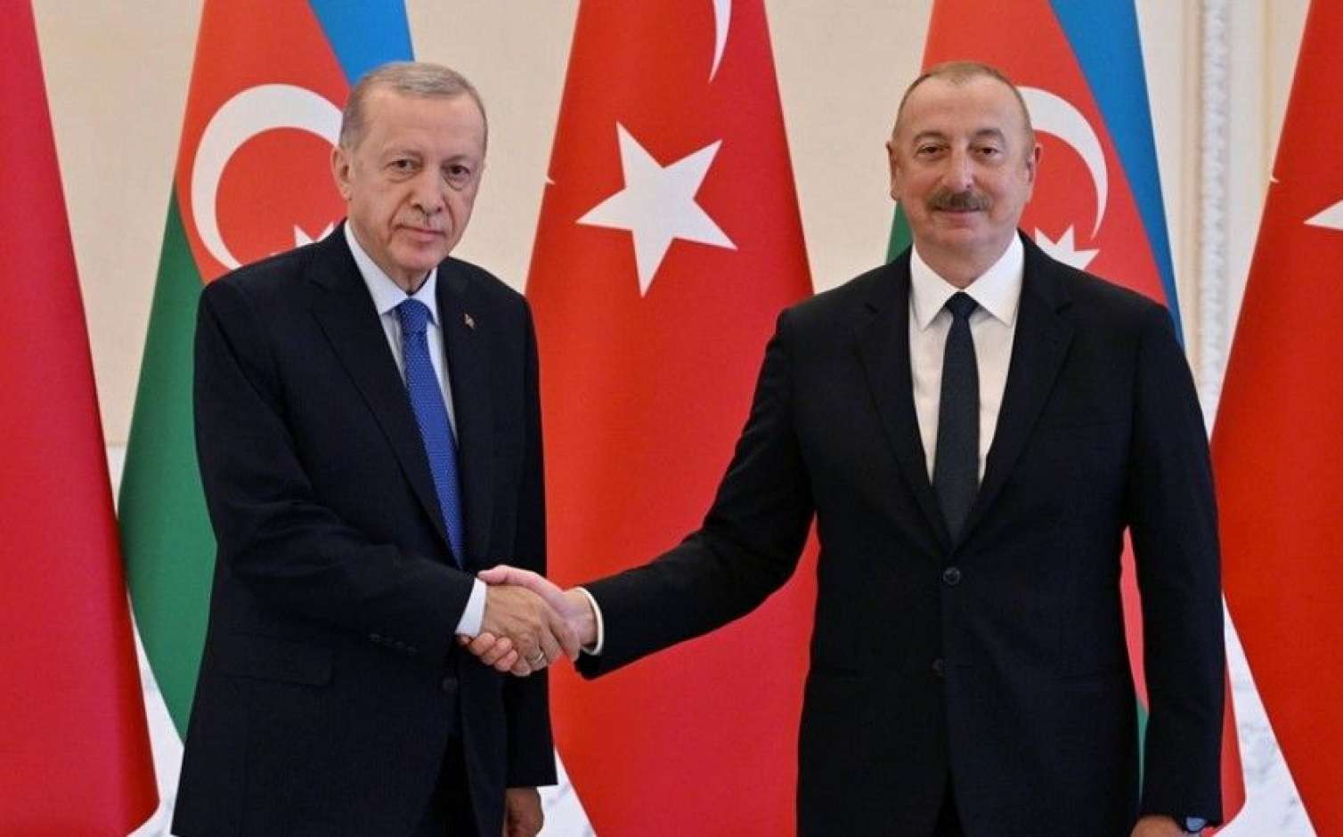 Ərdoğan İlham Əliyevi TƏBRİK ETDİ  
