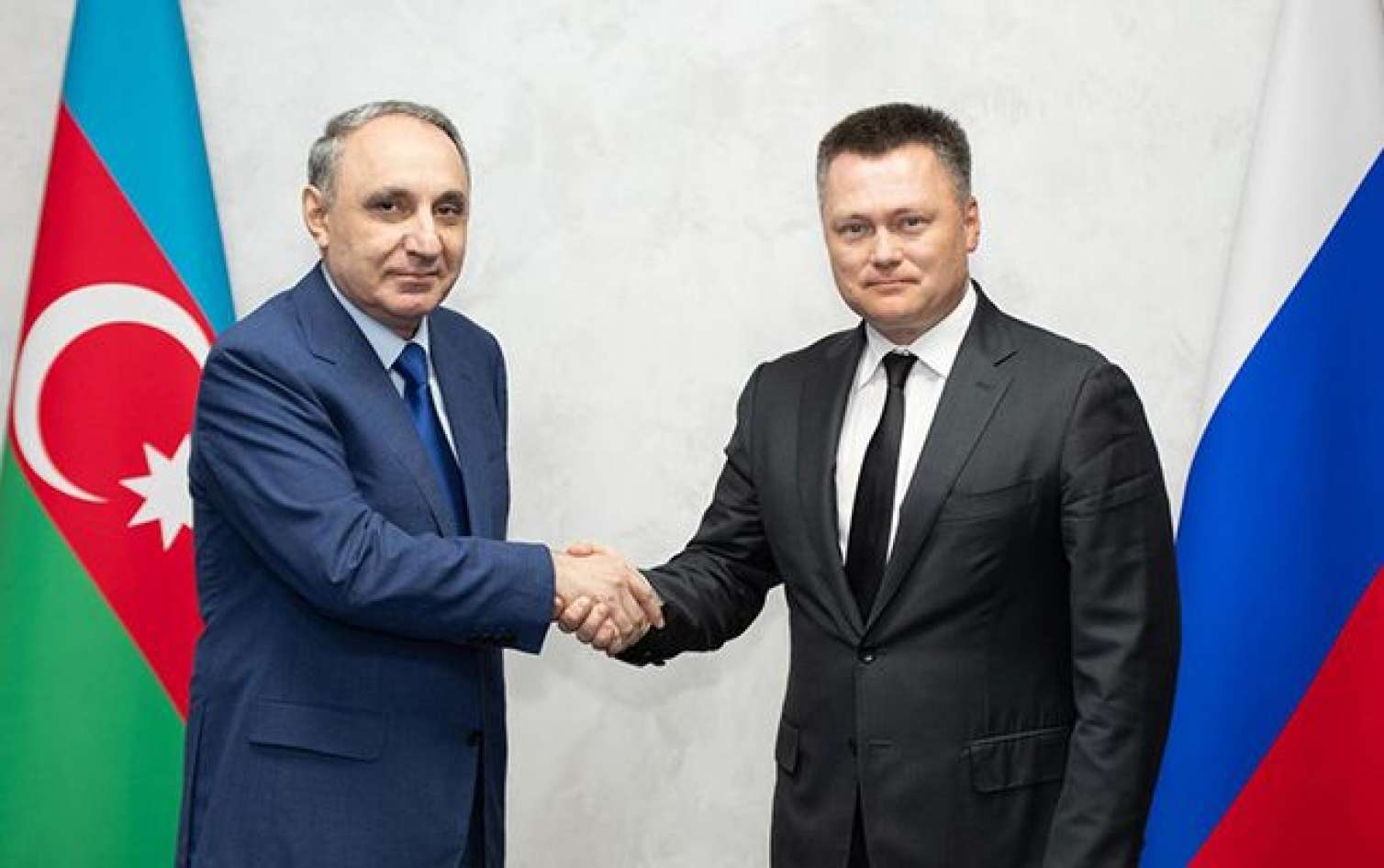 Kamran Əliyev Rusiyaya getdi -  FOTO