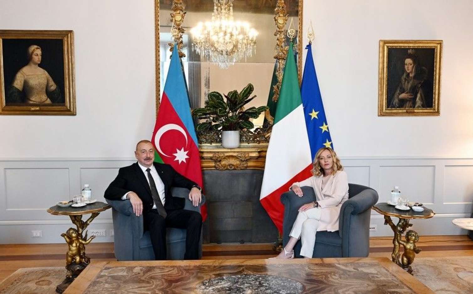  İtaliyanın Baş naziri Prezident İlham Əliyevlə görüşüb  