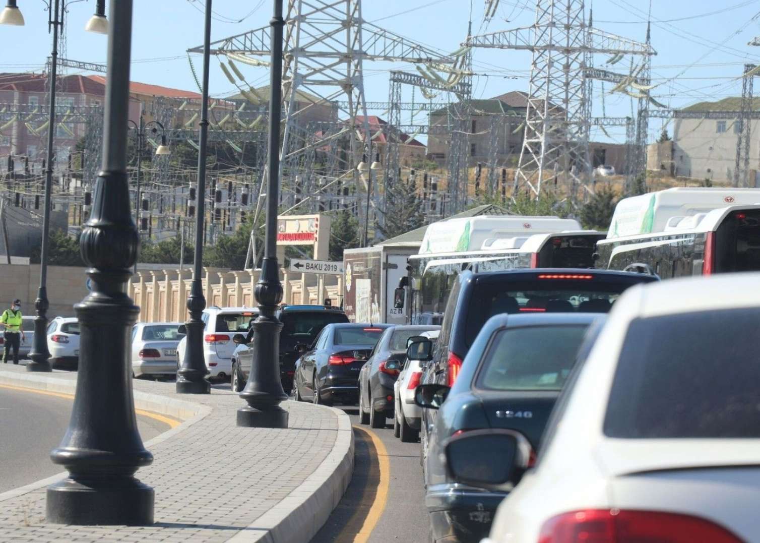 Bakıda bu yollarda sıxlıq var - SİYAHI 