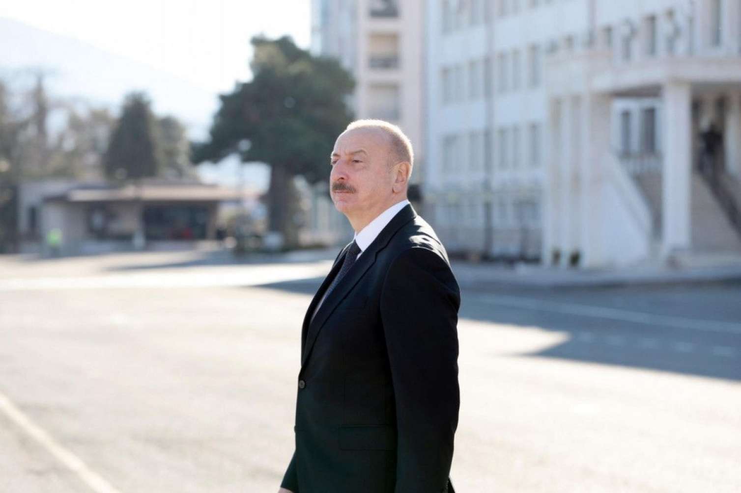 Xankəndidə Nizami Gəncəvi adına 4 nömrəli tam orta məktəb istifadəyə verildi 
