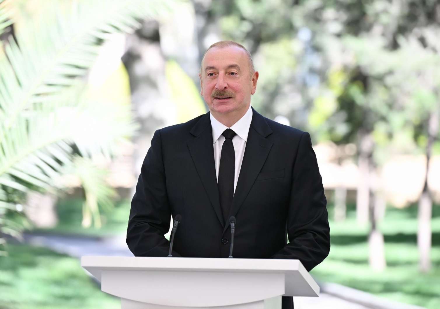 Prezident Aşıq Ələsgərin abidəsinin açılışında -  Yenilənib-FOTO