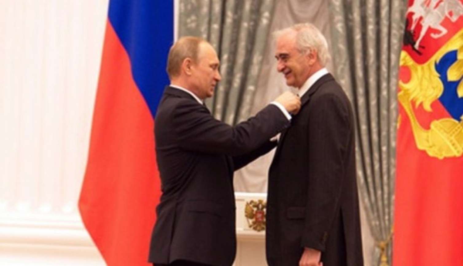 Putin Polad Bülbüloğlunu təltif etdi -  FOTO