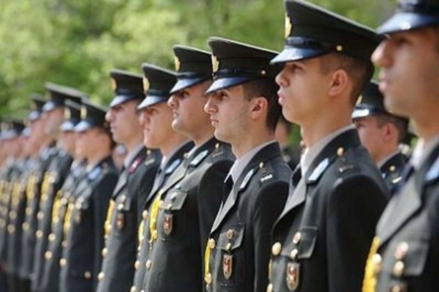 Bu şəxslər yenidən müddətli həqiqi hərbi xidmətə göndəriləcəklər 