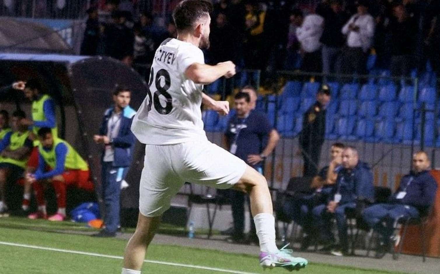 "Turan Tovuz" "Zirə"yə qalib gəlib 
