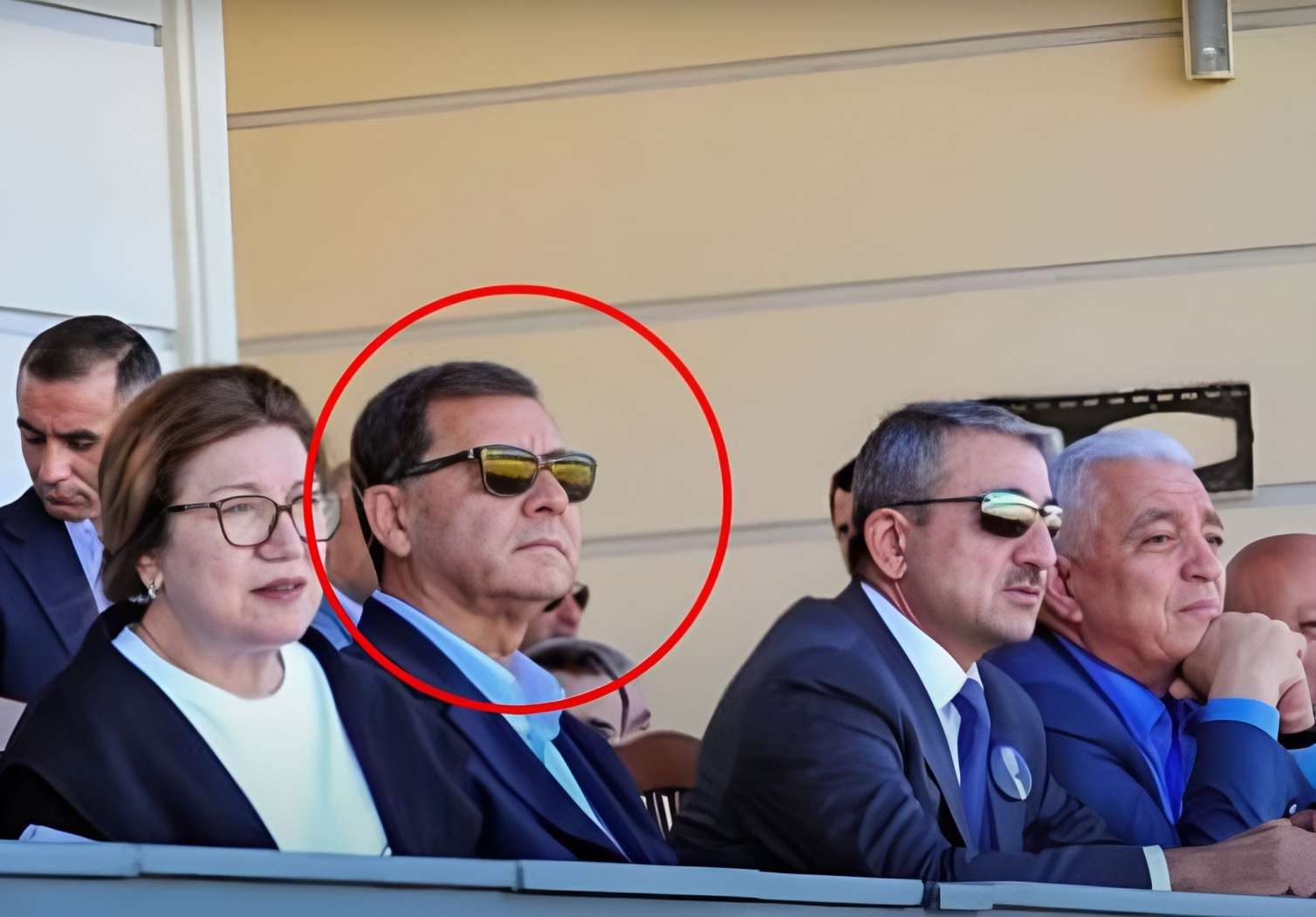 Nəcməddin Sadıkov ictimaiyyət arasına çıxdı -  VİDEO