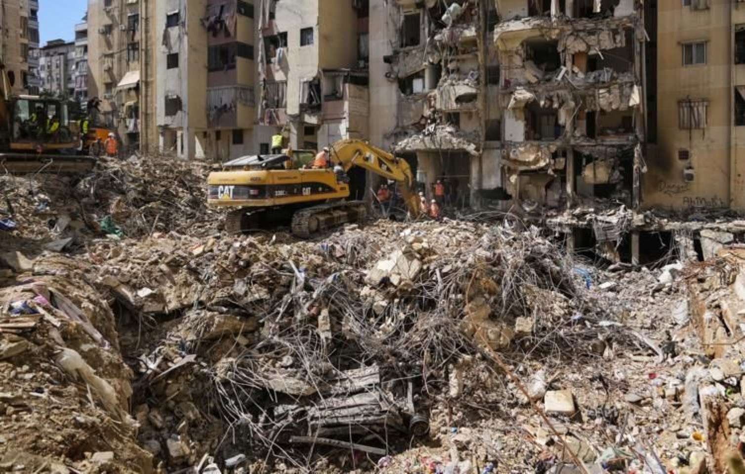 İsrail Nəbatiyyəni vurdu: 16 ölü, 52 yaralı 