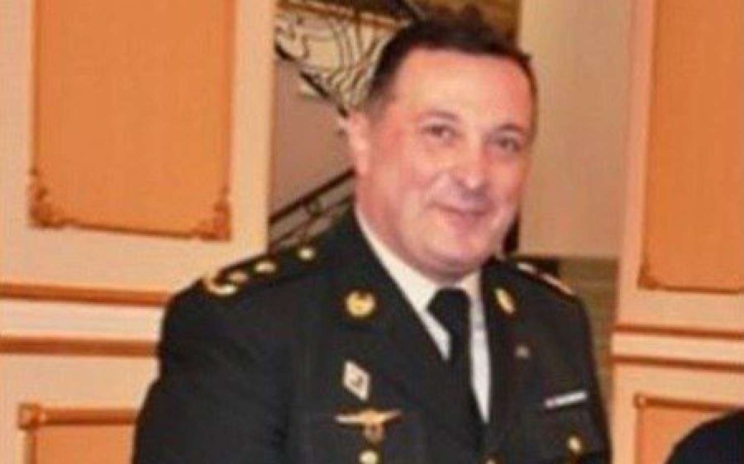 Daha bir hərbi komissar həbs olundu - FOTO 