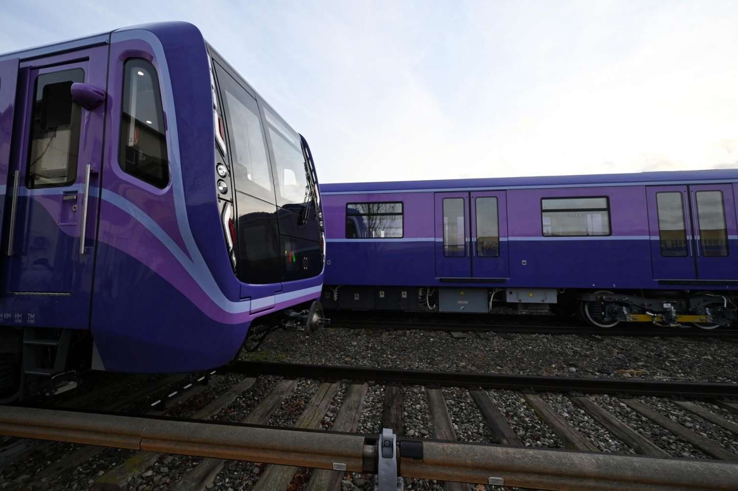 Prezident yeni nəsil metro qatarları ilə tanış oldu -  Yenilənib - FOTO