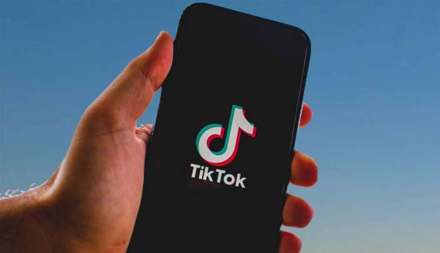 TikTok-da Azərbaycan rəqsləri – Öz səhnəni yarat, rəqs et 
