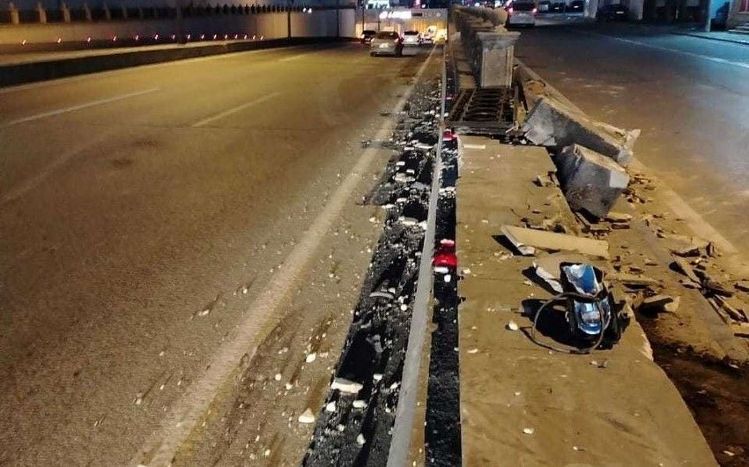 Bakıda qəza: Yola ciddi ziyan dəydi - FOTO  