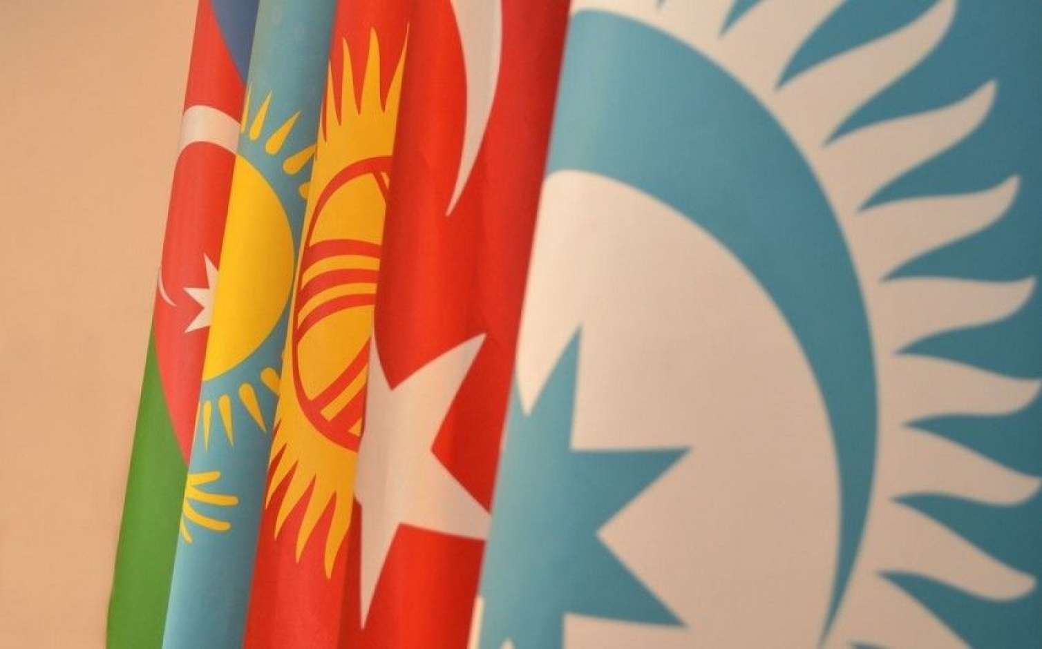 TDT-nin Zirvə görüşünün yekunları üzrə 16 sənəd imzalanıb 