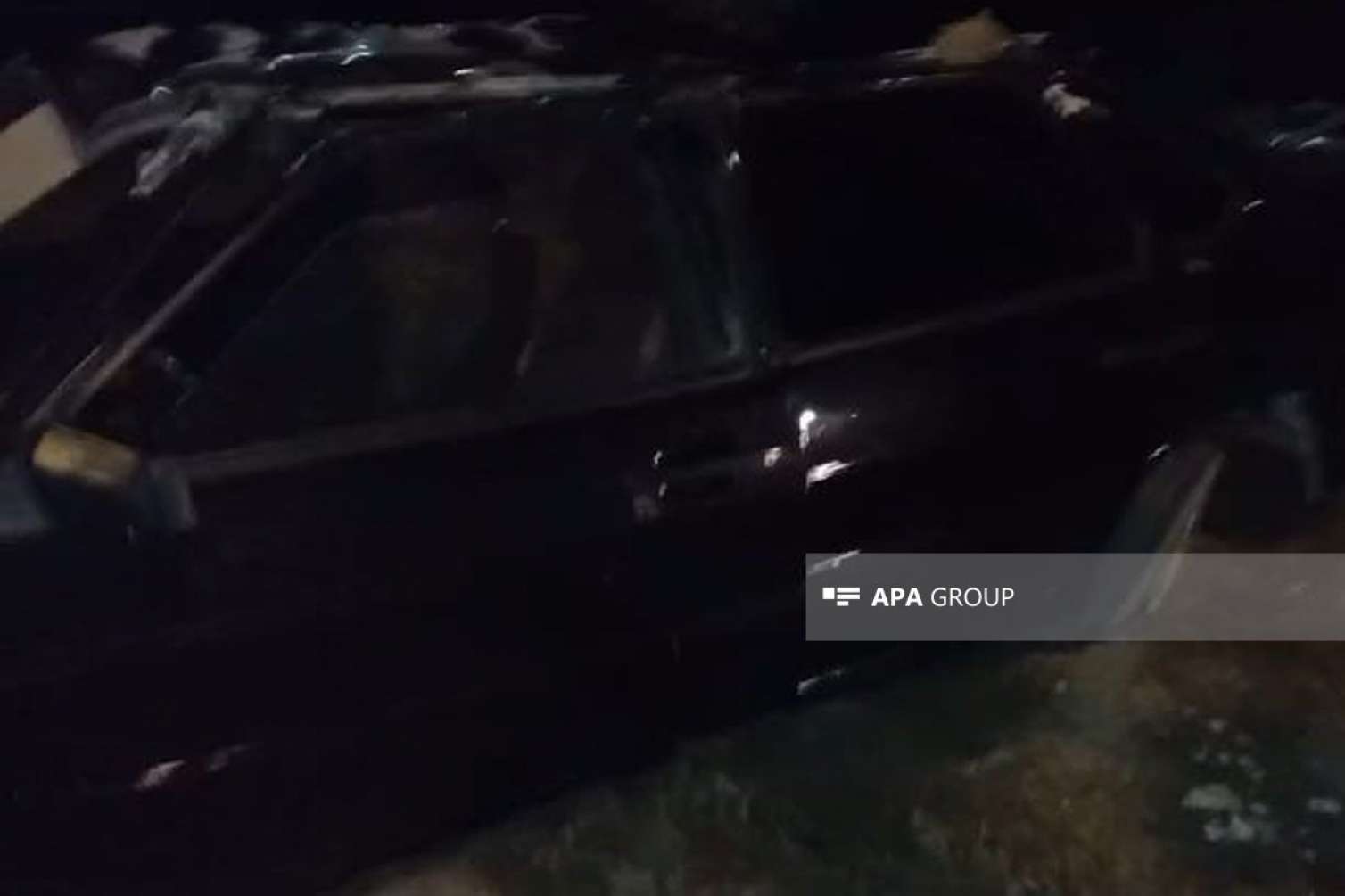 Gəncədə minik maşını aşıb, xəsarət alanlar var - FOTO 