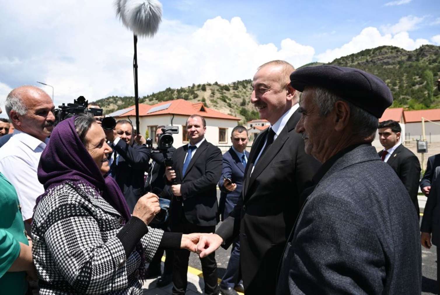 Qarabağa qayıdış: azad edilən ərazilərdə nə qədər adam yaşayır? 