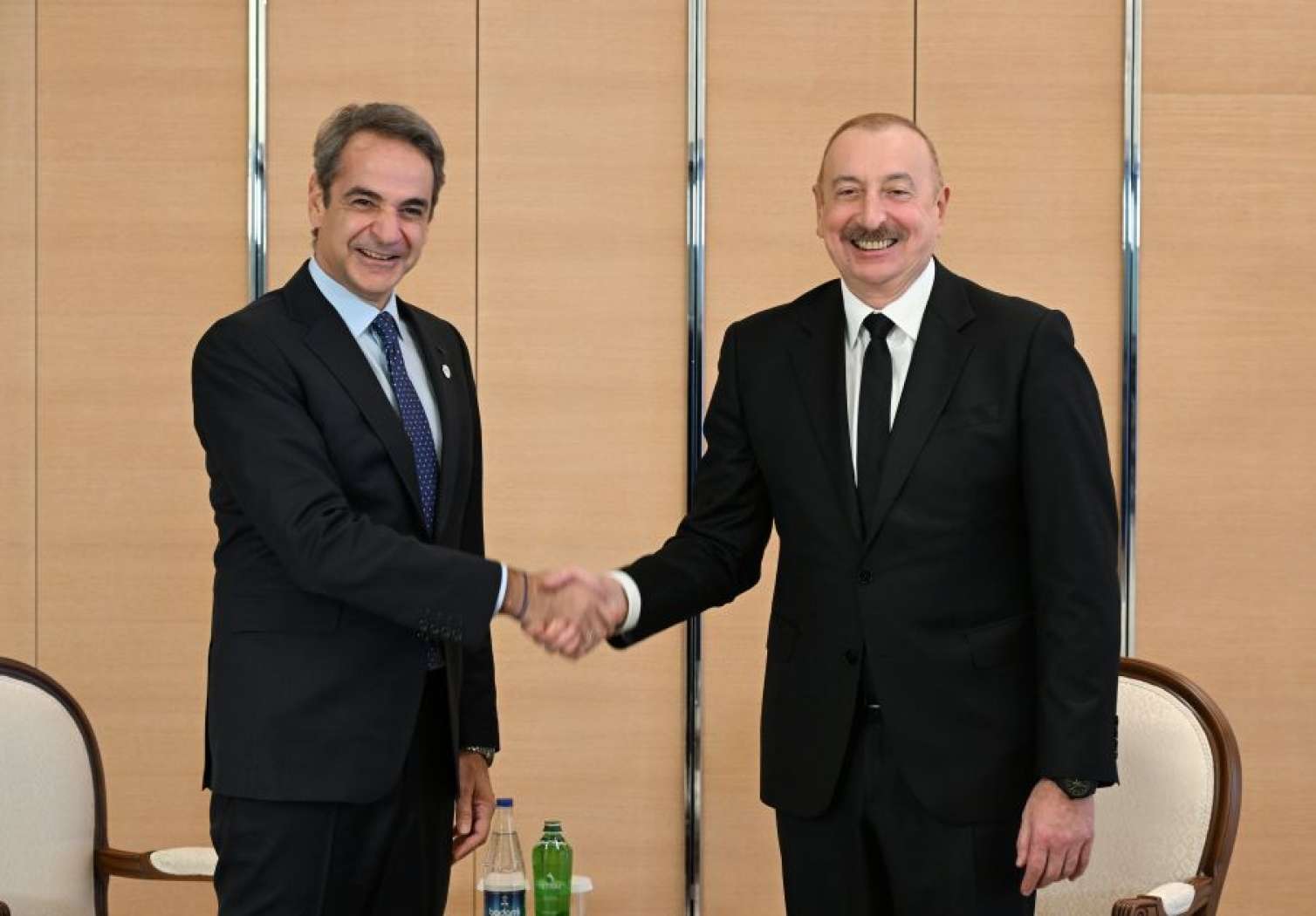 İlham Əliyev Yunanıstanın Baş naziri ilə görüşüb 