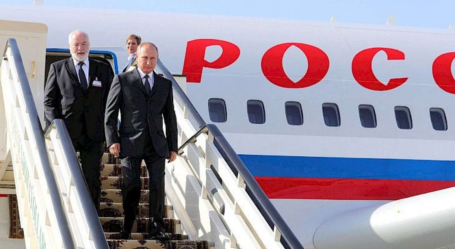 Putin bu səbəbdən səfərlərə getmir - Peskovdan açıqlama 