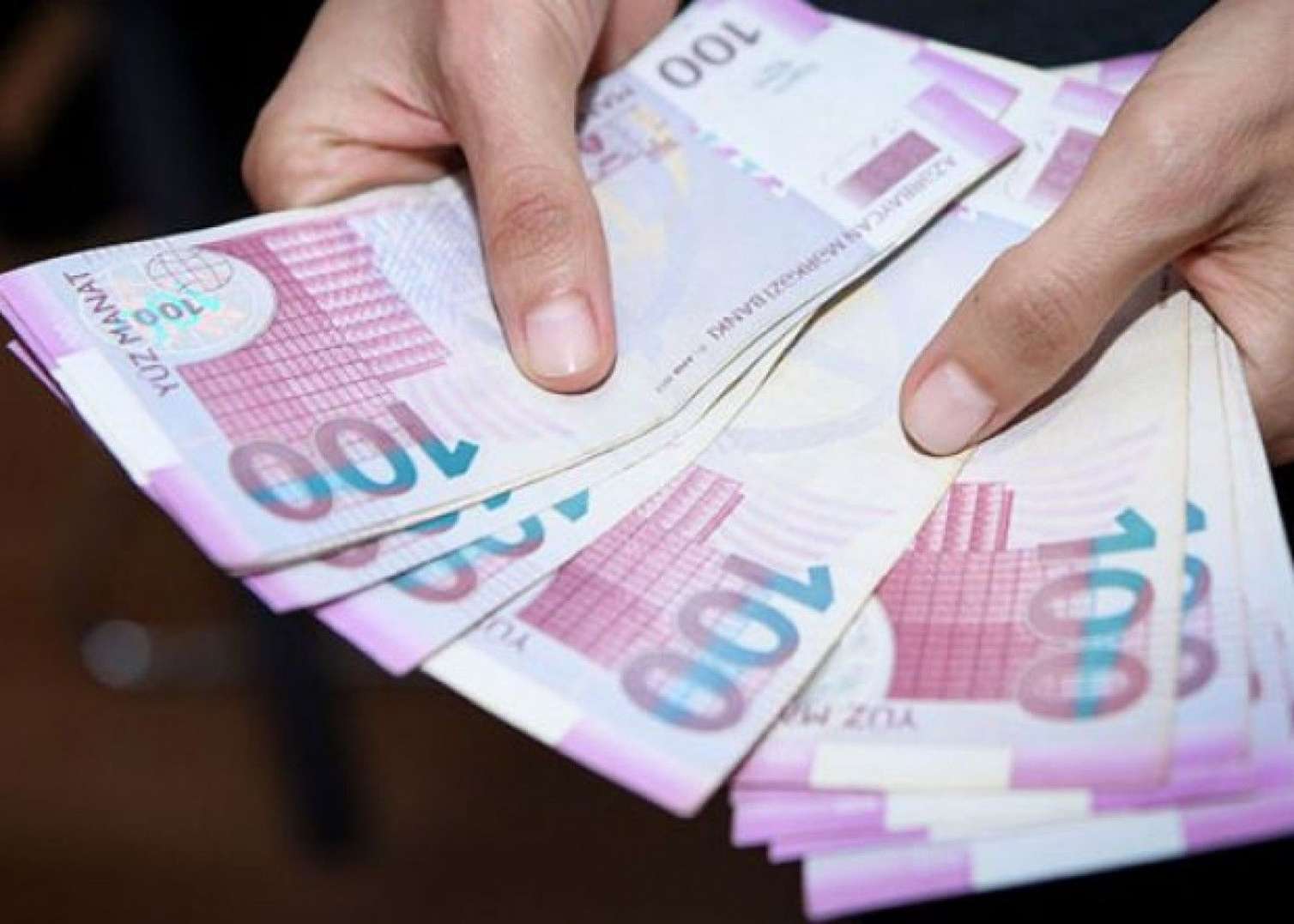 Naxçıvanda deputatların maaşı qalxdı 