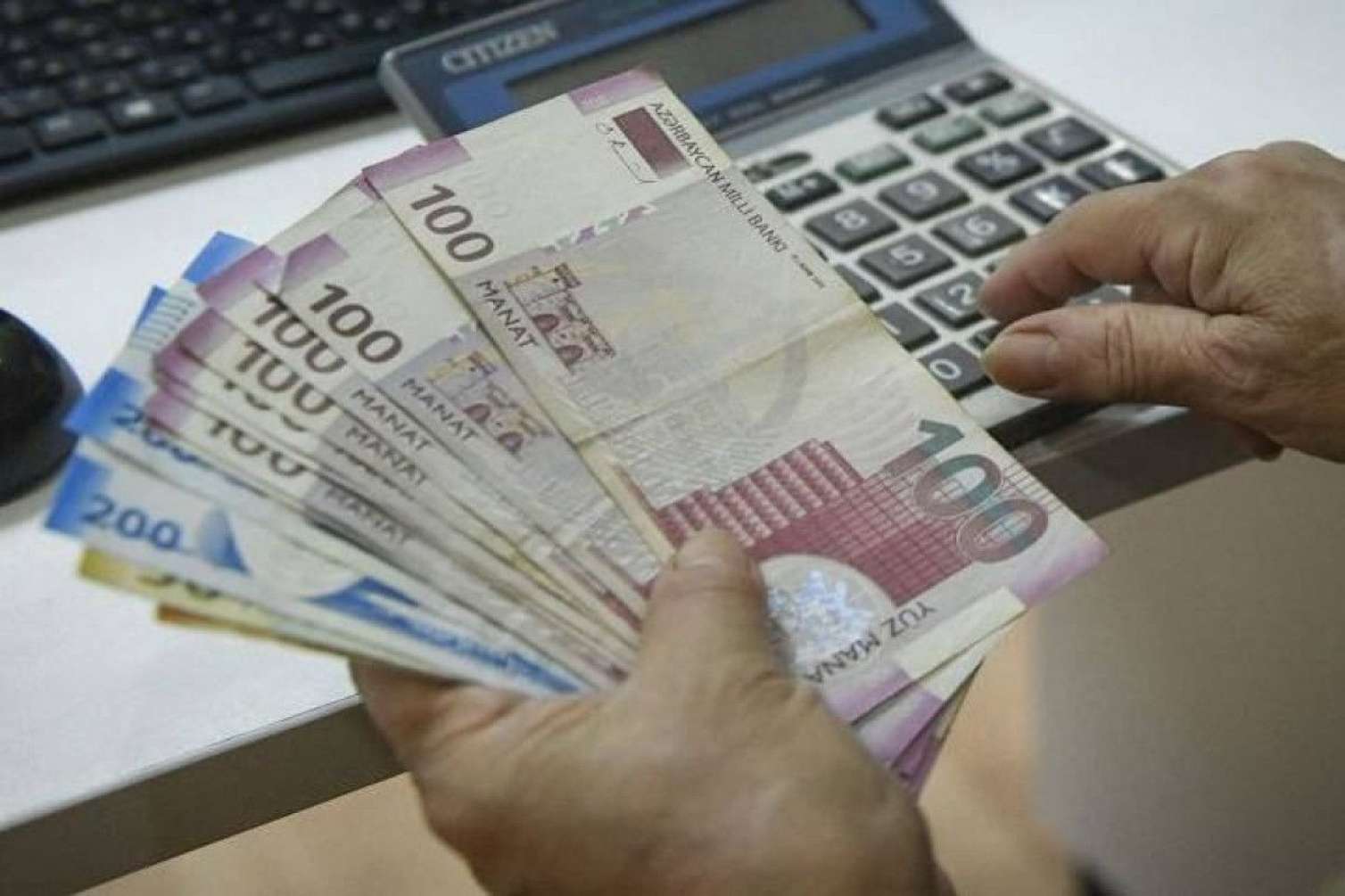 Orta aylıq əməkhaqqı nə qədər olacaq?  