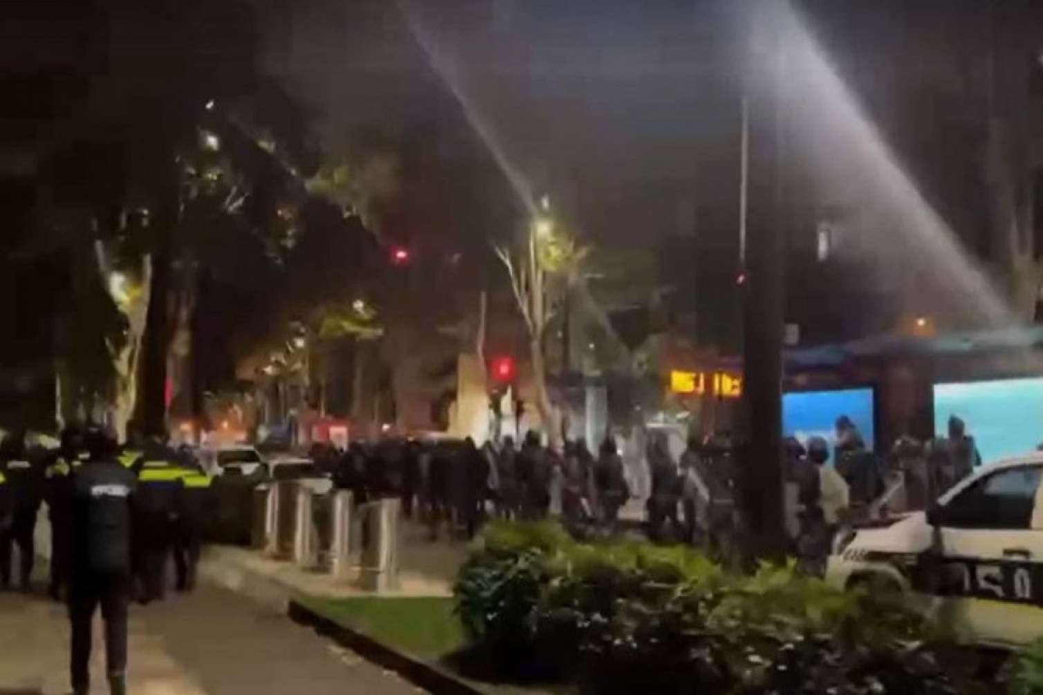 Tbilisidə aksiyaçılara polis müdaxilə etdi 
