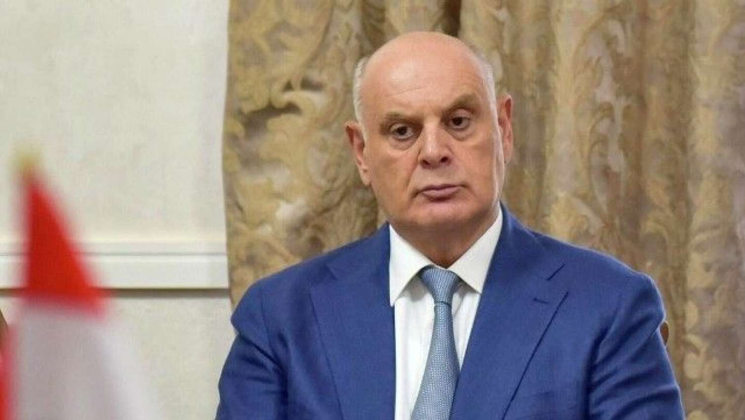 Abxaziya "prezidenti" istefa verdi 