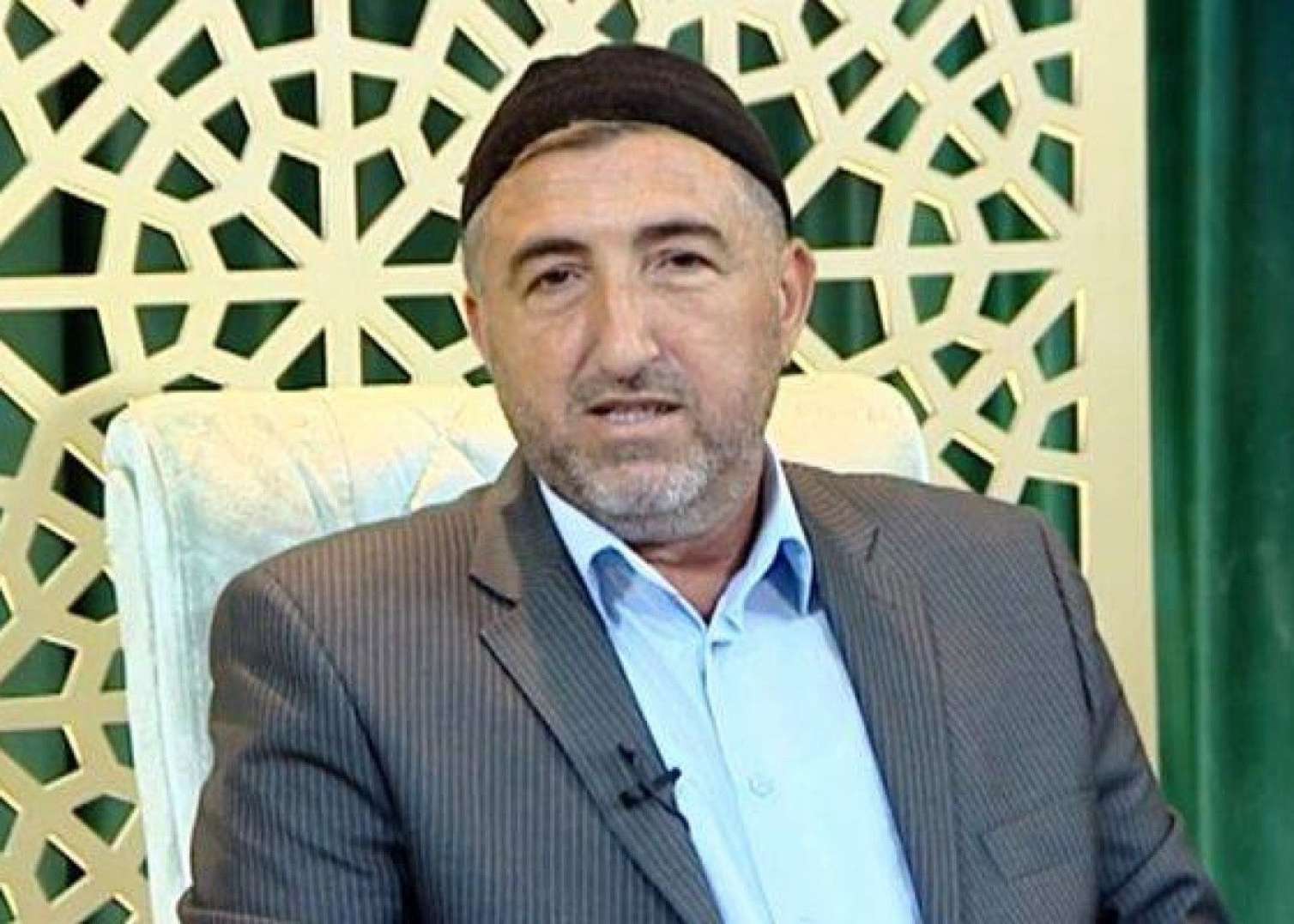 Axundu öldürmək istəyən "12-ci imam"ın məhkəməsi keçirildi 