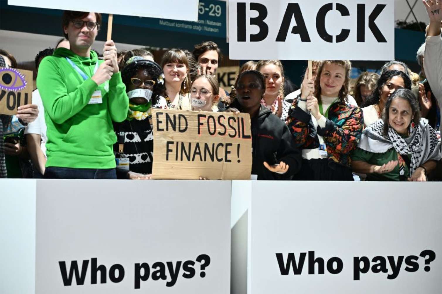 COP29-da aksiya: “Ya ödə, ya sus!” - FOTO 